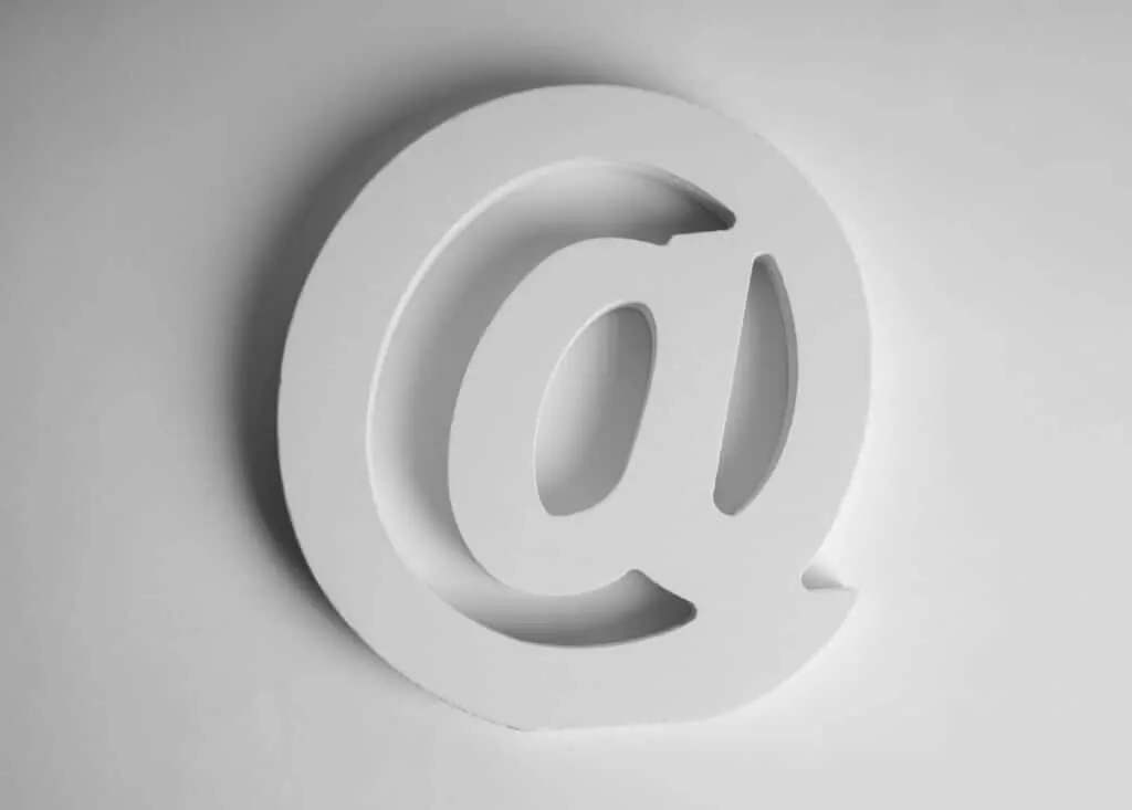 Usages des adresses mail temporaires : découvrez tout !